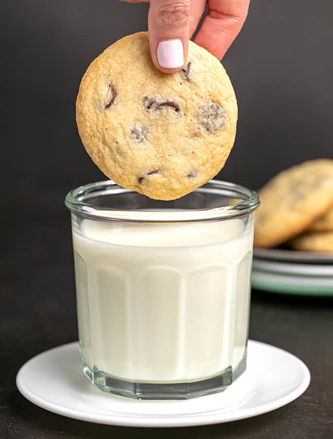 dunking cookies