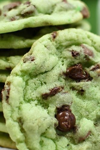 mint chocolate chip cookies