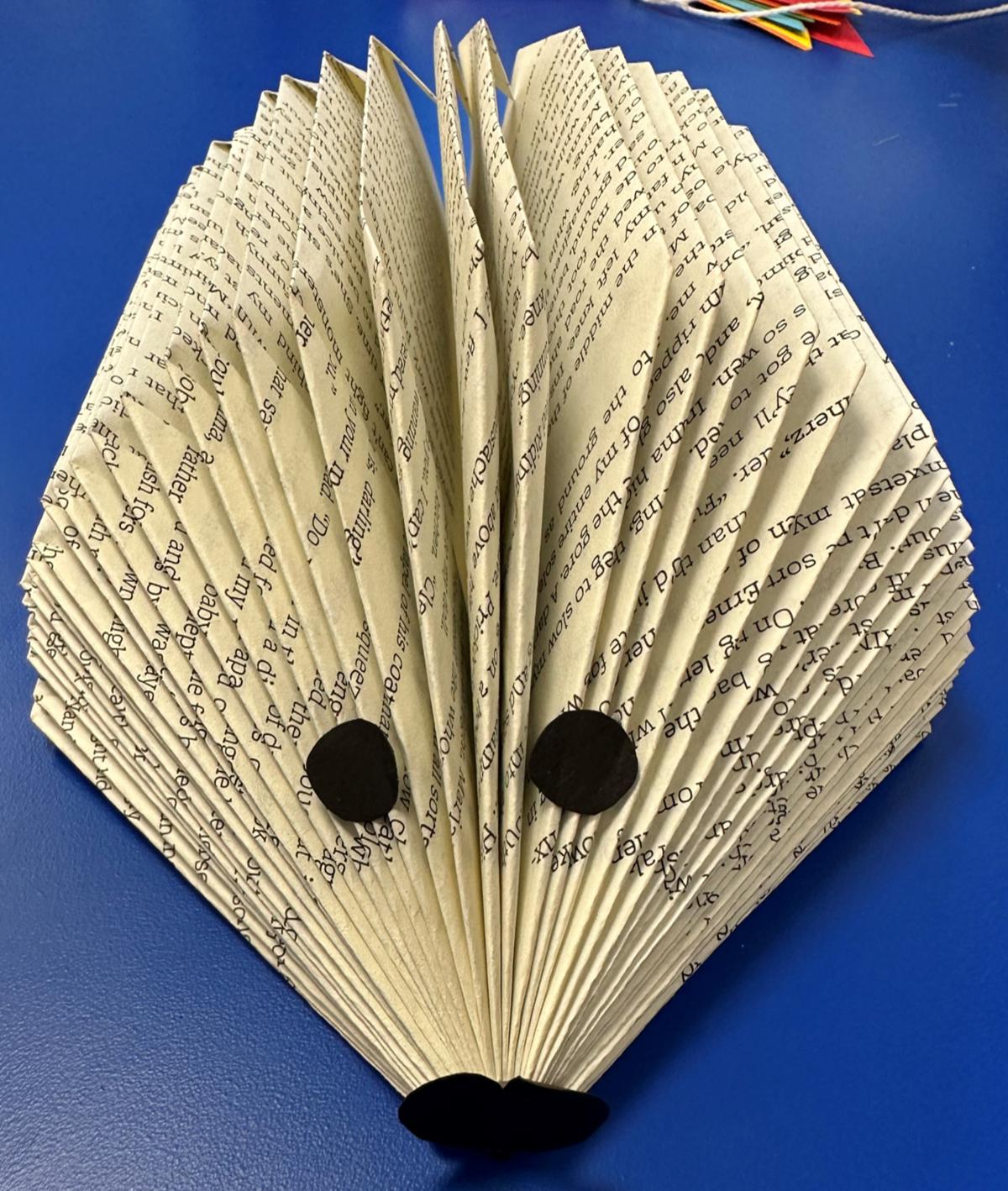 Book Hedgehog